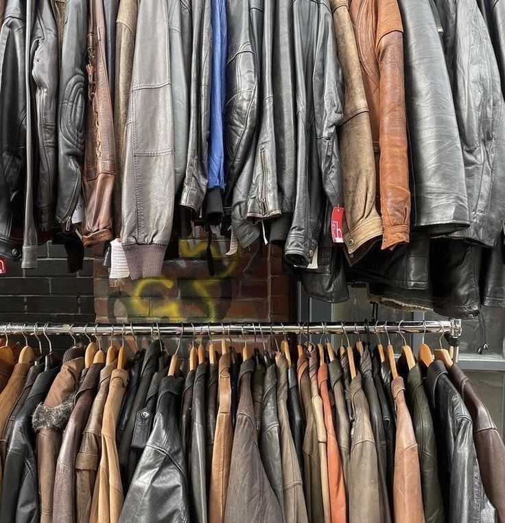 Investasi Fashion Berkelanjutan: Panduan Lengkap Memilih Jaket Kulit Bekas Wanita Berkualitas Tinggi