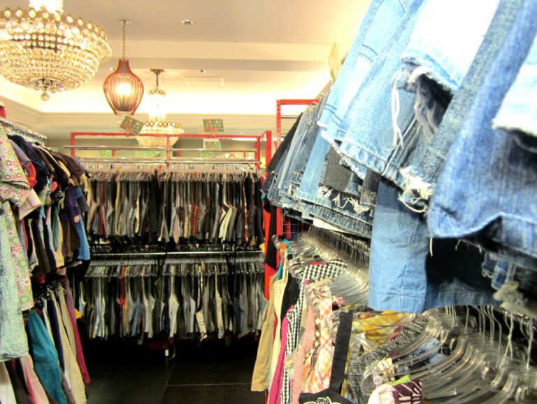 Jorts Bekas Pria: Panduan Lengkap Memilih Jorts Bekas Pria untuk Gaya Streetwear Retro yang Maksimal